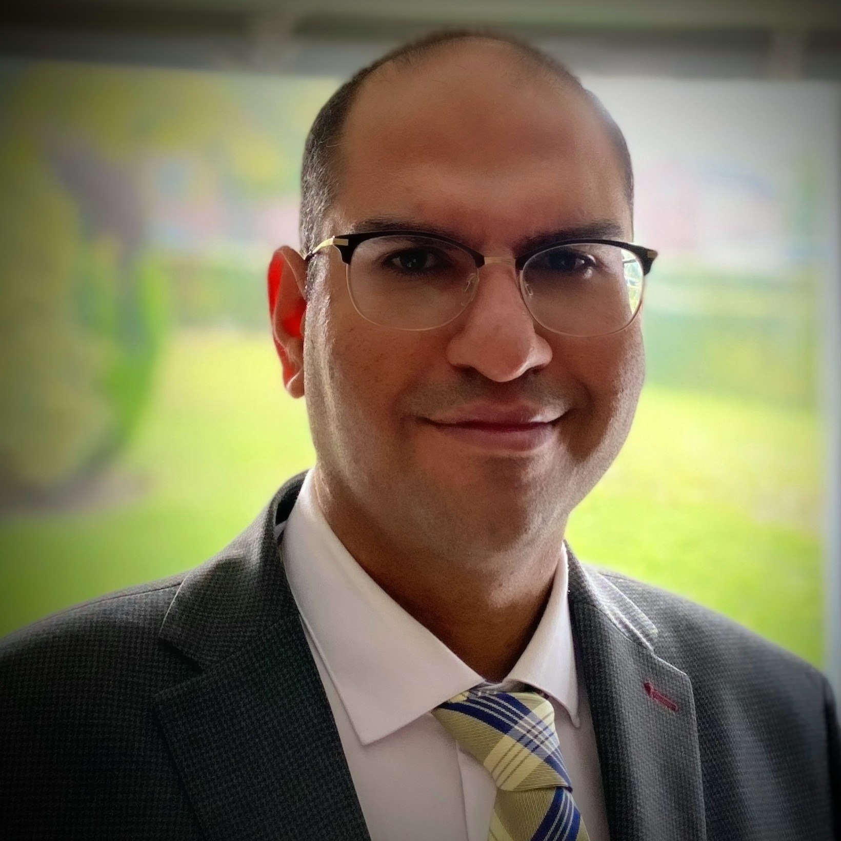 Dr. Ebad Bagherpour