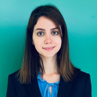 Dr. Benita Hosseini