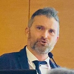 Dr. Andrea Castellucci
